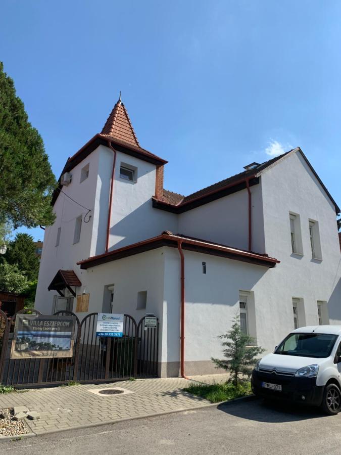 Villa 에스테르곰 외부 사진